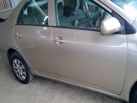 2010 TOYOTA COROLLA, GOLD, LE MODEL, 1.8L, AT,  Z25239